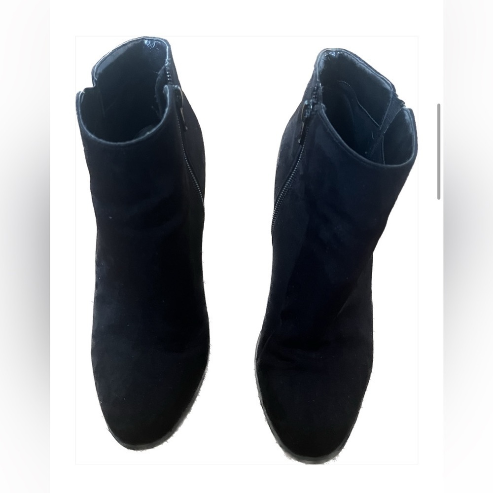 Banana Republic Suede Booties | Black | 7.5 - Picture 4 of 7